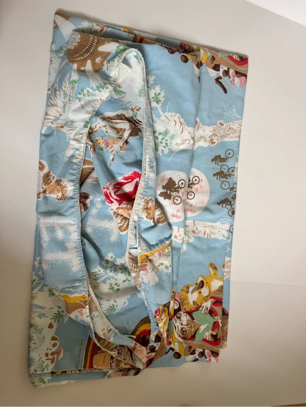 Vintage E.T. Extra Terrestrial Twin Fitted Sheet Universal Studios Retro Bedding